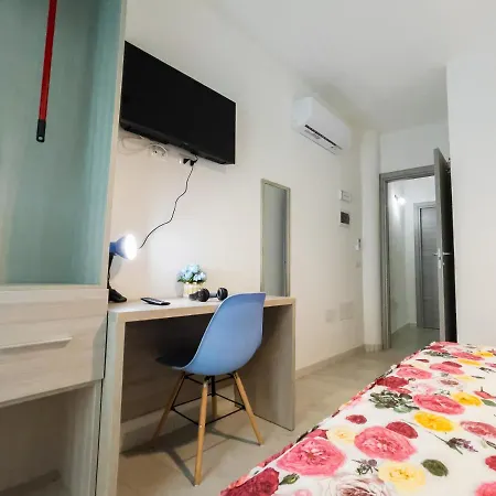 Flowers Bed & Breakfast