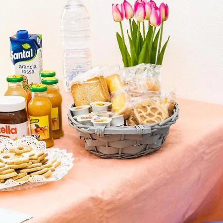 Alojamento de Acomodação e Pequeno-almoço Flowers 3*