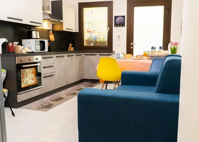 Bed & Breakfast Flowers 3*